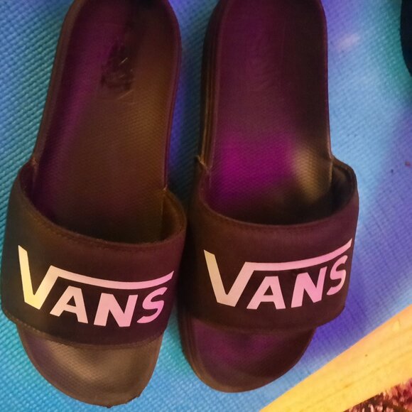 VANS SLIPPERS - Picture 1 of 2